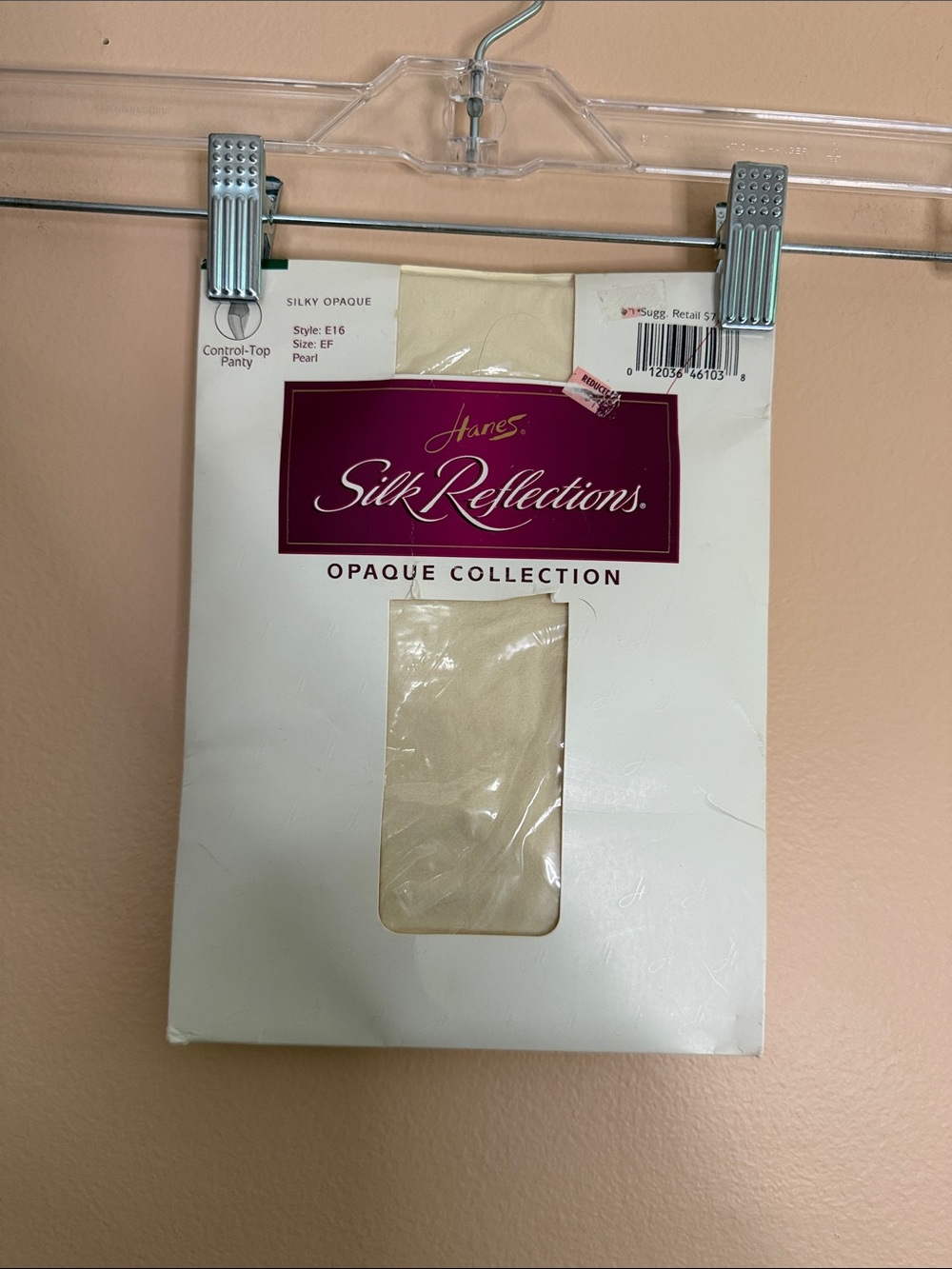 Hanes Silk Reflections Opaque Panty in Pearl Tone